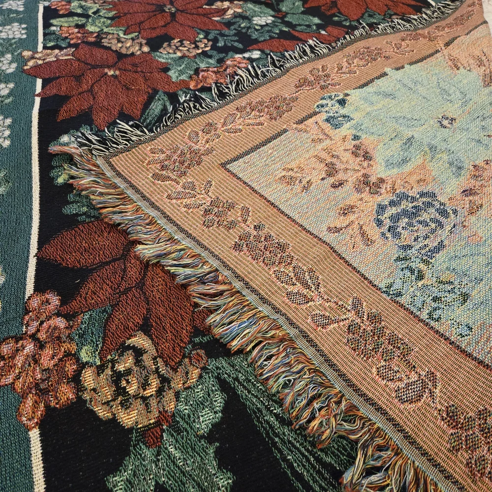Festive Vintage Holiday Throw Blanket – Poinsettia & Pine – 60